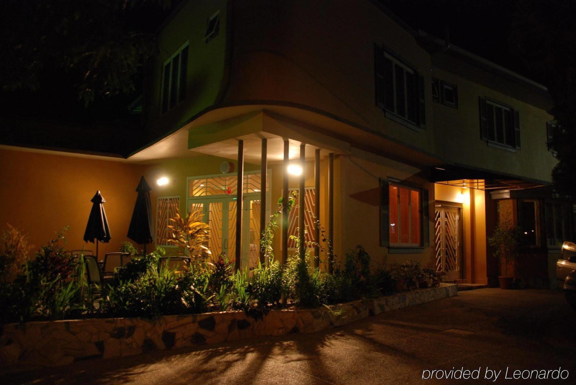 L'Orchidee Boutique Hotel Belmont Exterior photo